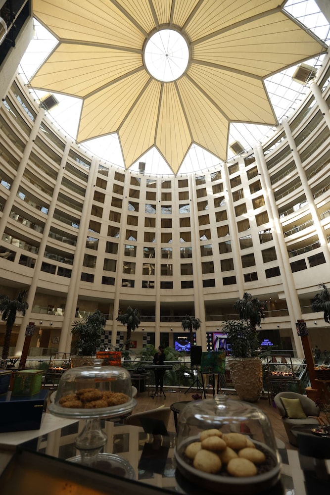 Radisson Blu Hotel New Delhi Dwarka