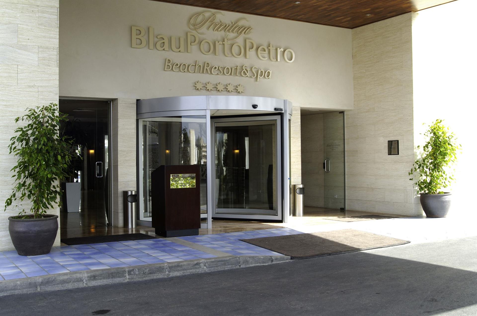 Blau Porto Petro Beach Resort