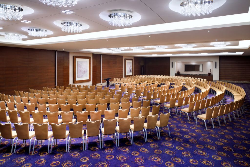 Movenpick Hotel Jumeirah Lakes Towers