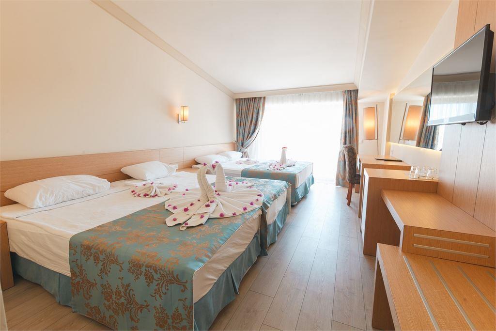 L'oceanica Beach Resort
