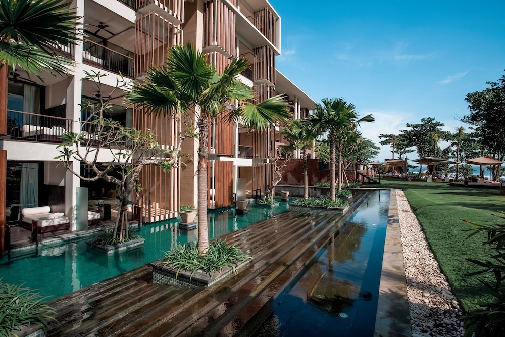 Grand Seminyak - Lifestyle Boutique Resorts