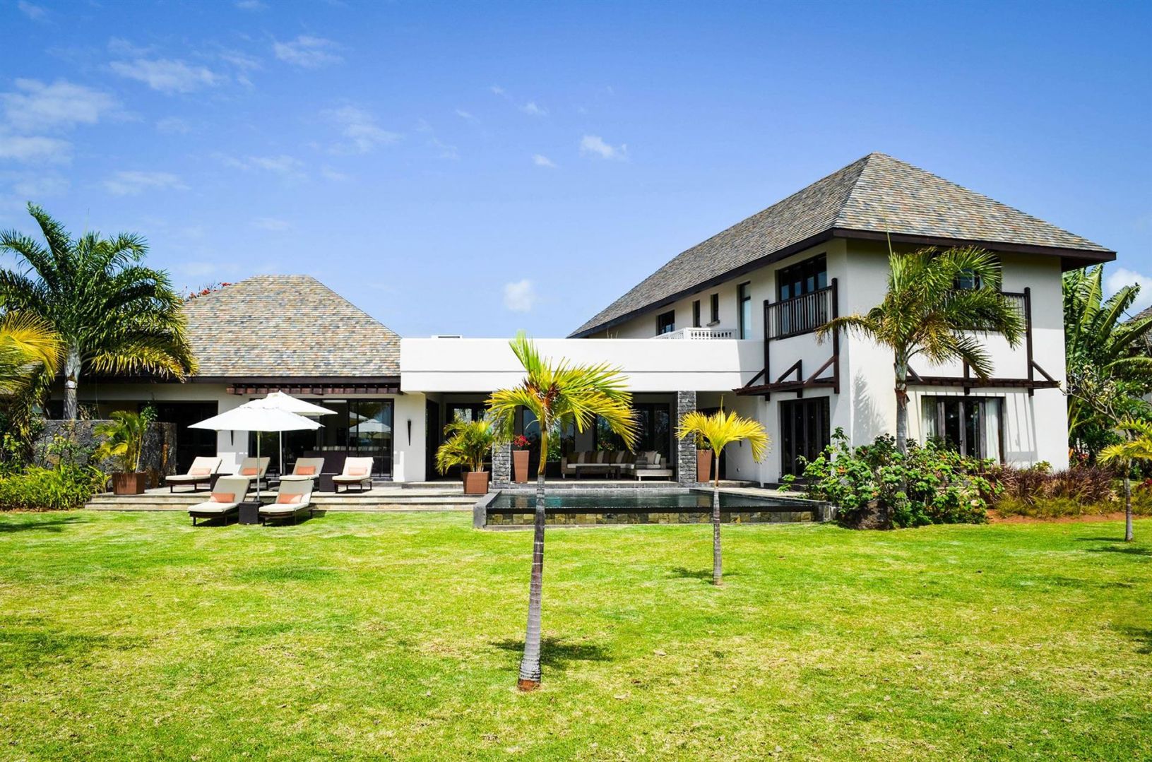 Anahita Golf