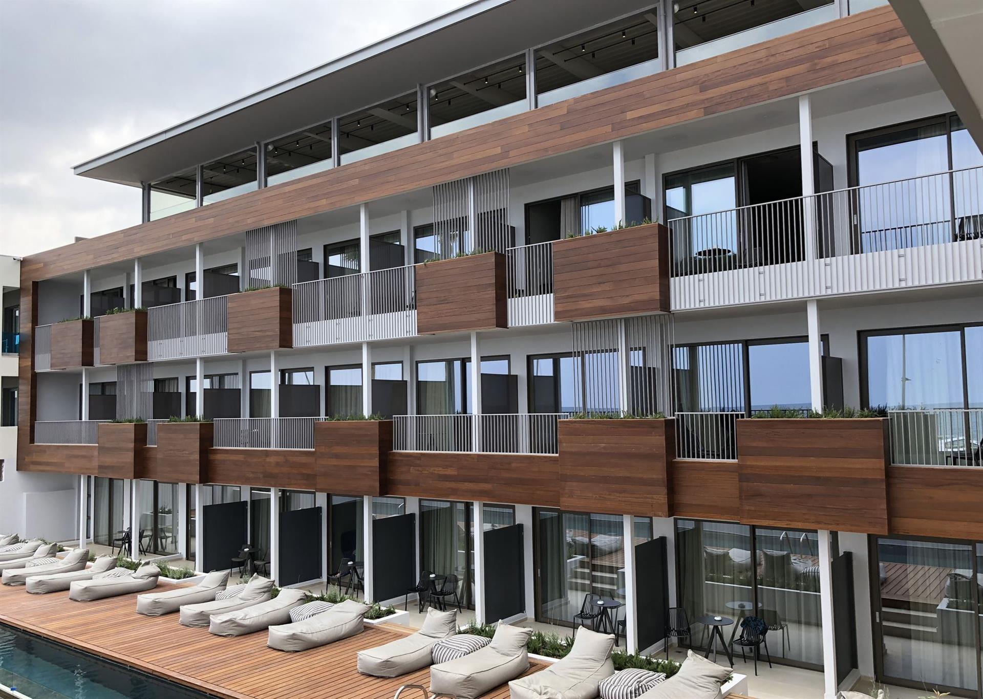 Ikones Seafront Luxury Suites