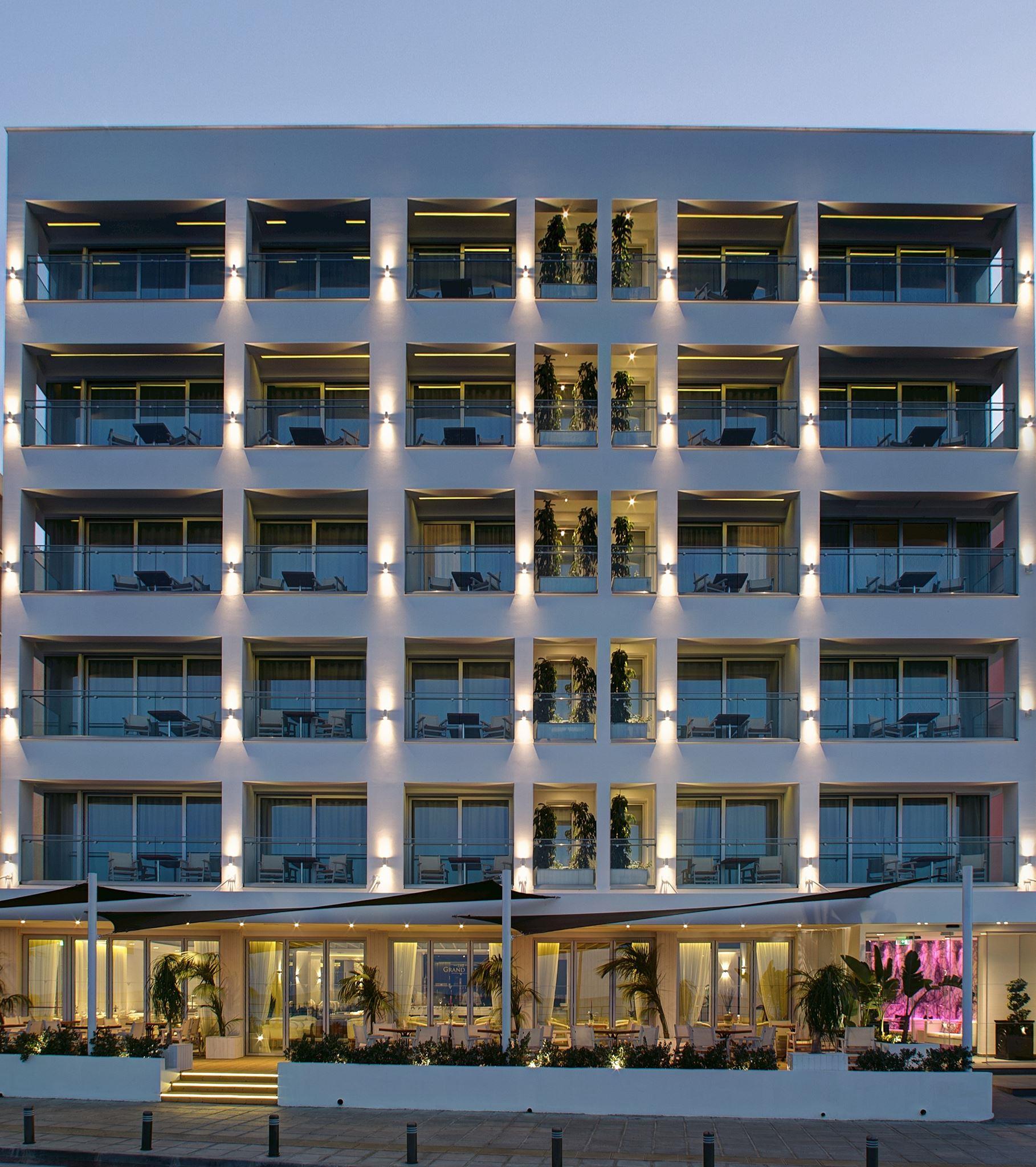 The Ciao Stelio Deluxe Hotel