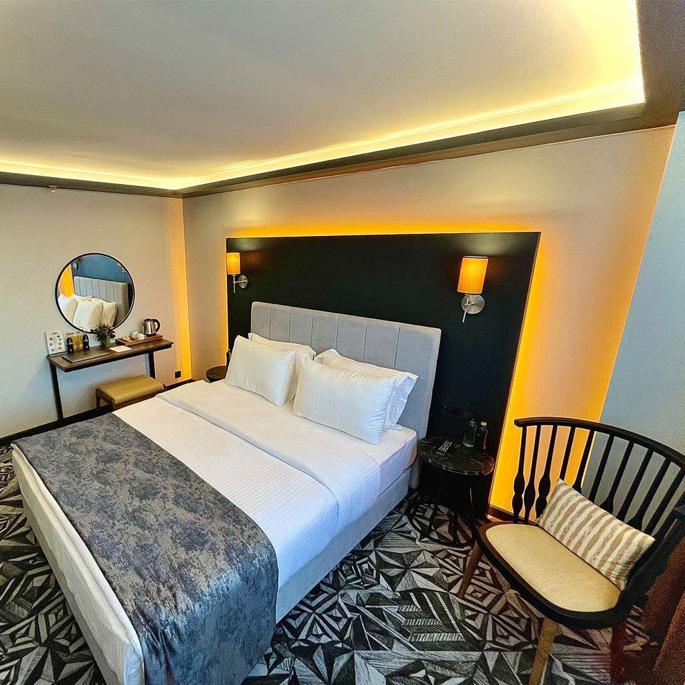 Weingart Hotel